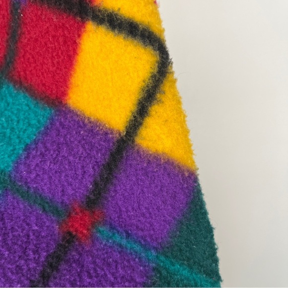 Rainbow Fleece Argyle Vest - Picture 6 of 6